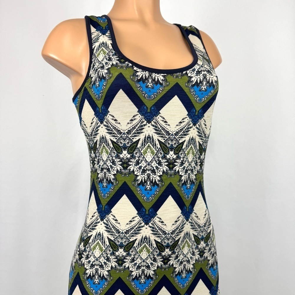 Cherry Mellow Women’s S Geometric Print Sleeveless Maxi Sundress Light /Stretchy - Picture 2 of 12